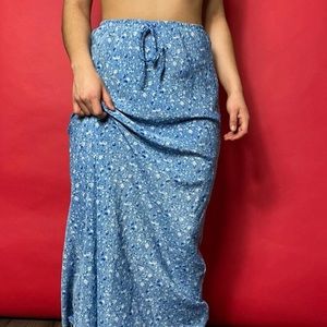 Maxi skirt